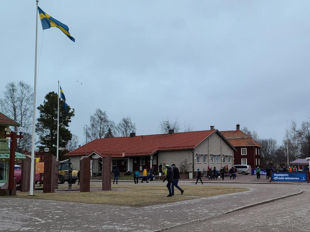Vasaloppsmalet - Hostel Mora - Malkullans Vandrarhem Esterno foto